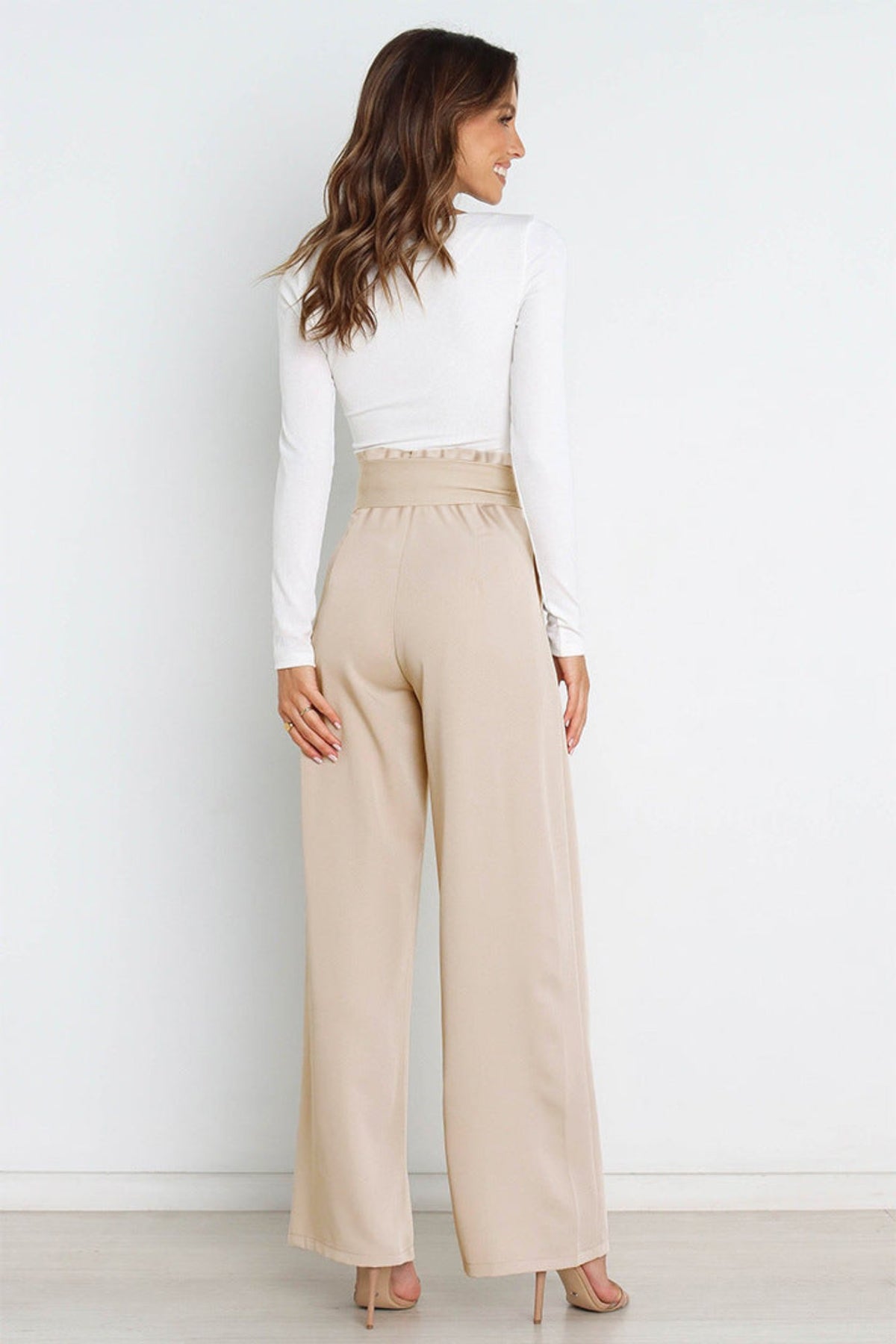 Women's High-Waisted Pleated Wide-Leg Trousers