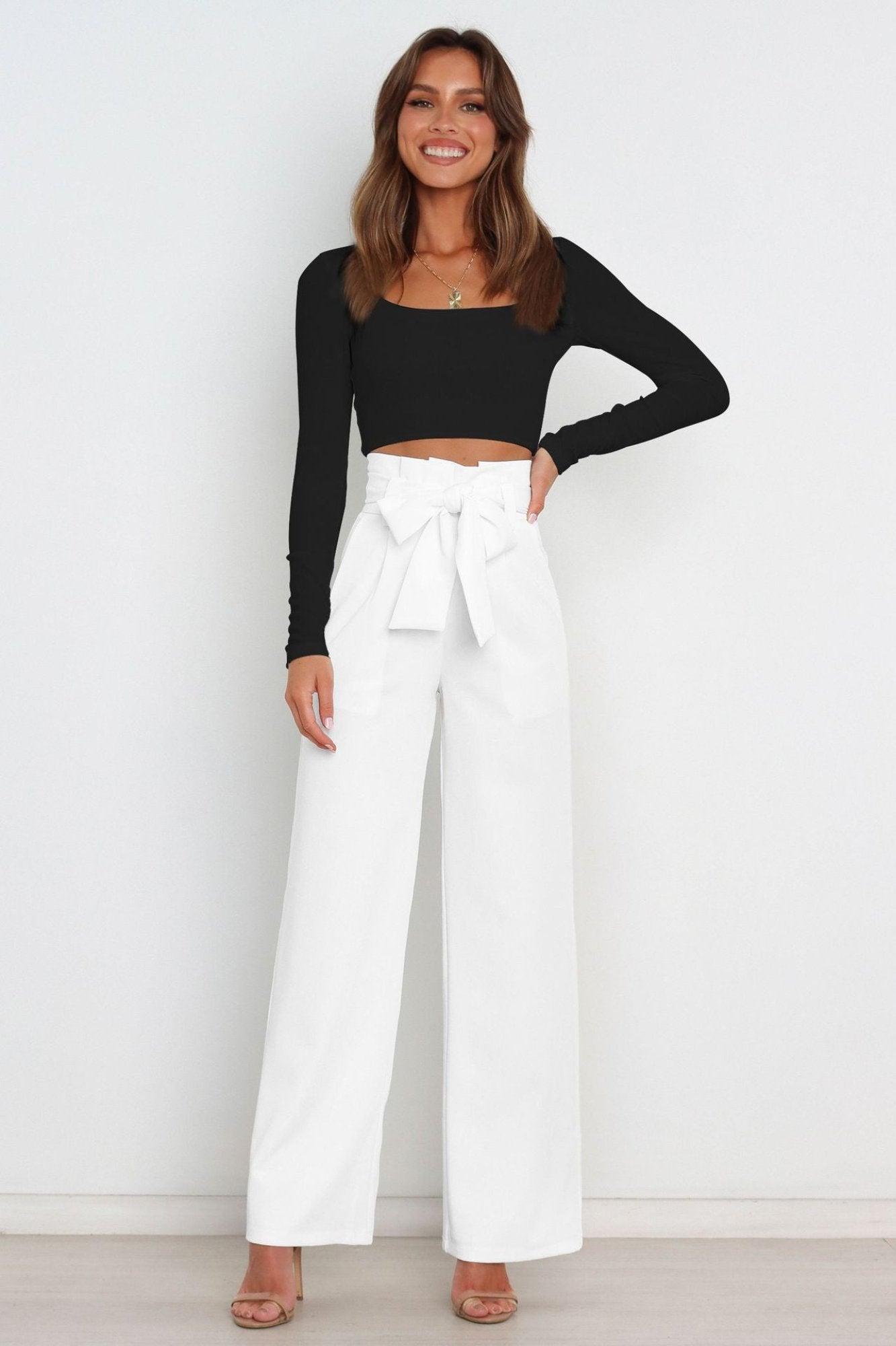 Women's High-Waisted Pleated Wide-Leg Trousers - White