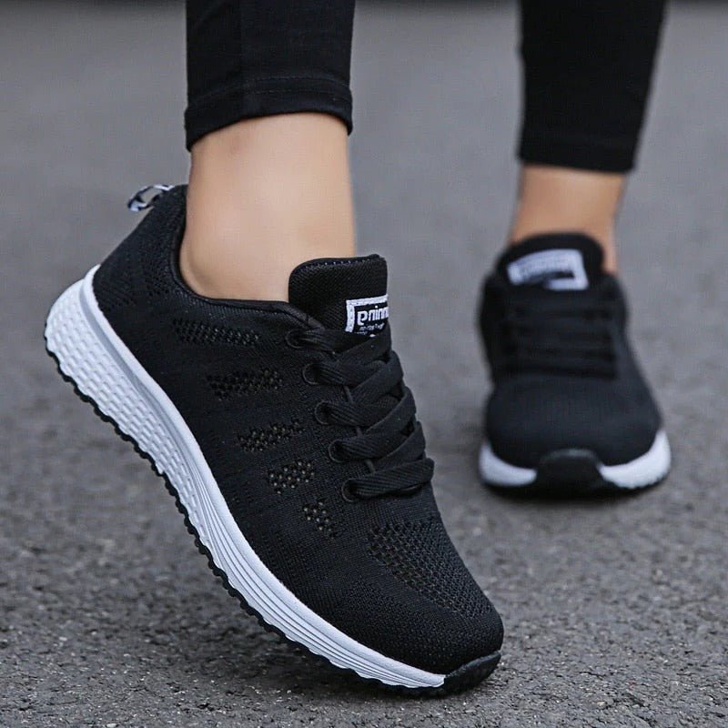 Women's Knit Running Lace-Up Trainers