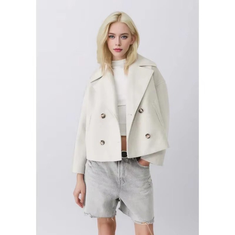 Women's Oversized Cropped Wool Coat - White