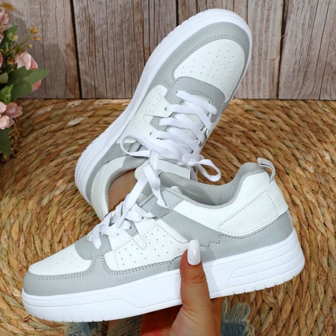 Women's Platform Lace-Up Leather Trainers - Grey