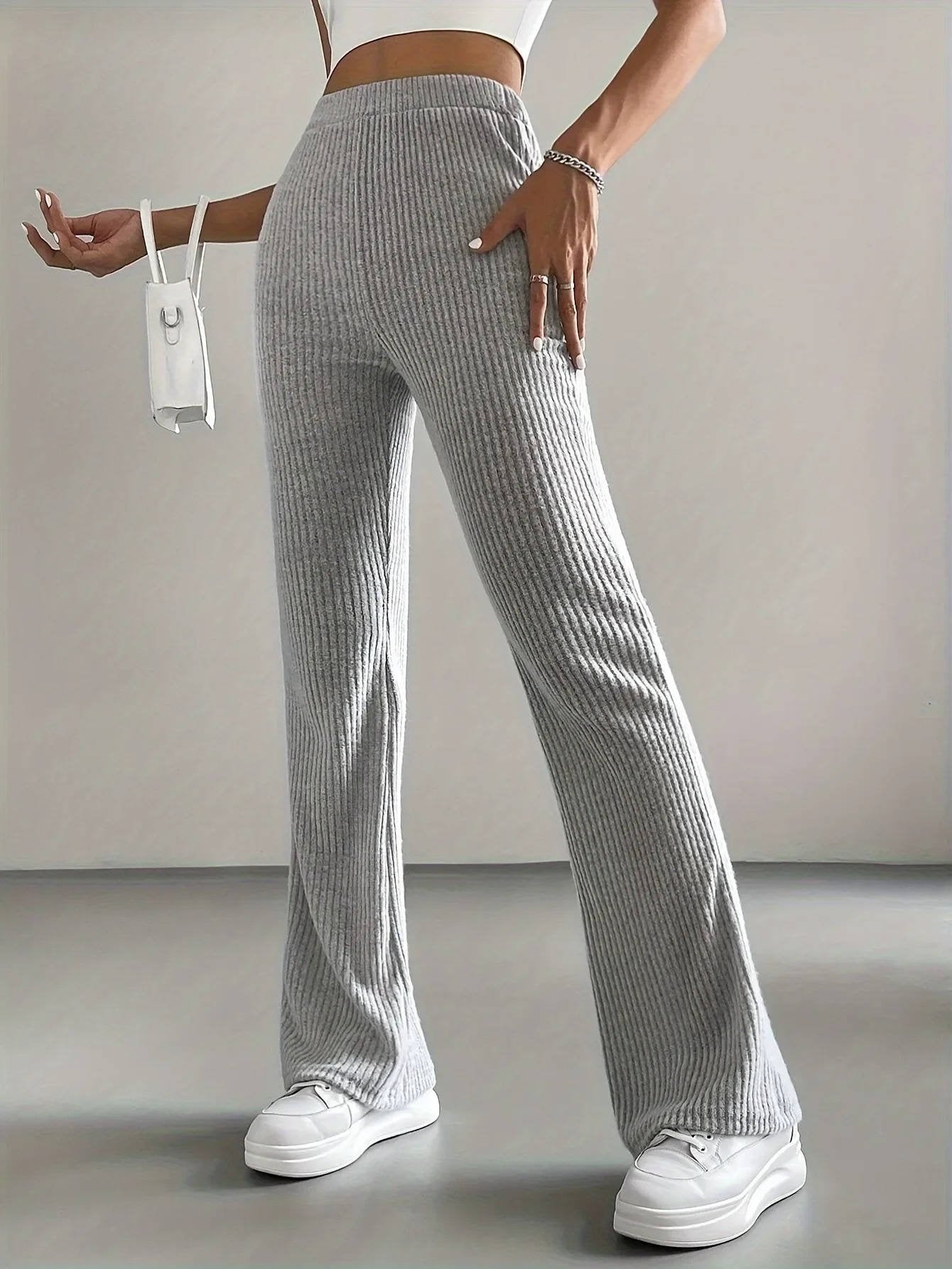 Women's Ribbed Knit High-Waisted Flare Trousers