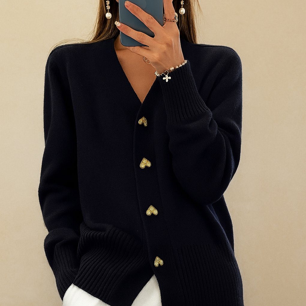 Women's Oversized V-Neck Cardigan - black