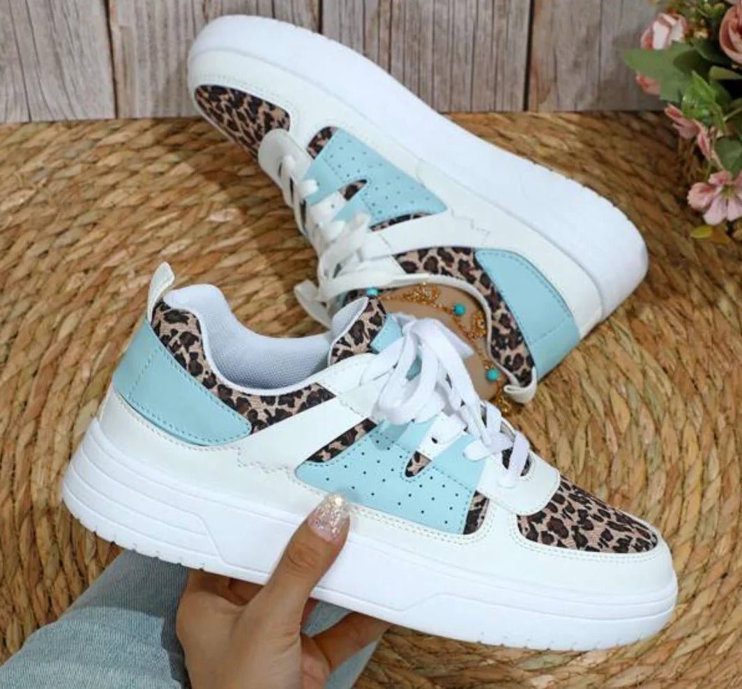 Women's Chunky Faux Leather Platform Lace-Up Trainers - Leo-Turquoise