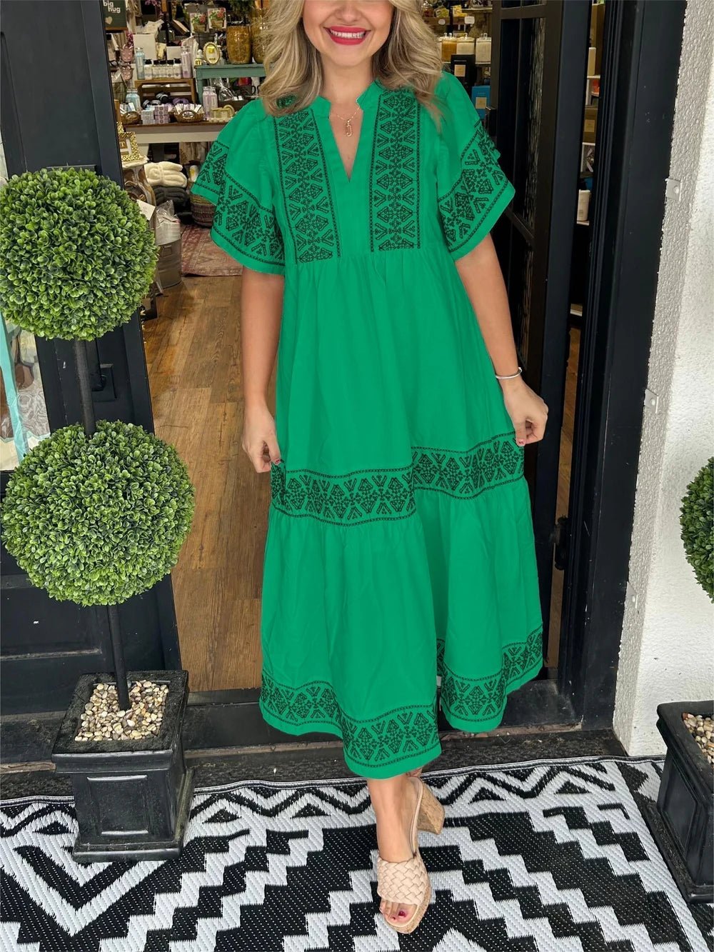Women's Black V-Neck Midi Dress - Green