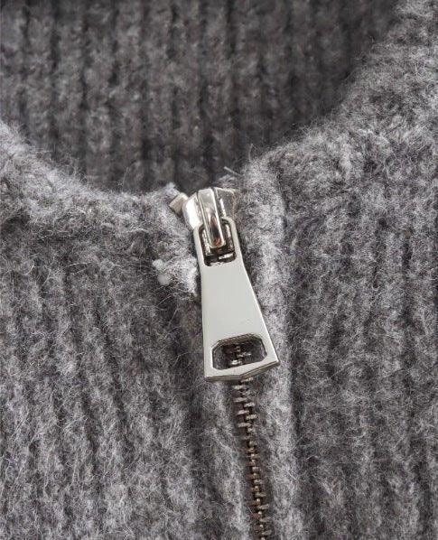 Women's Cropped Ribbed Wool Cardigan