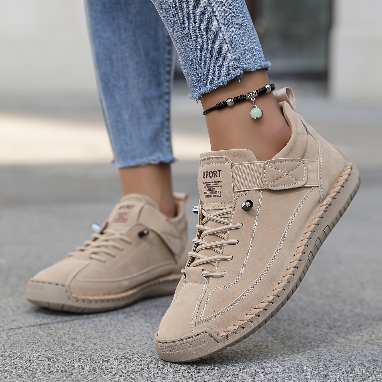 Women's Low-Top Slip-On Leather Trainers - Beige