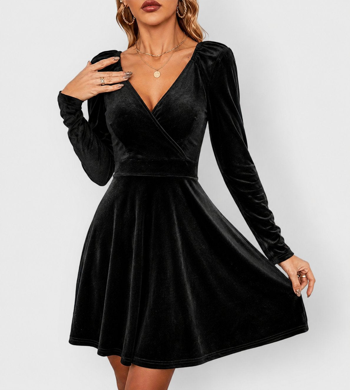 Women's Velvet Long Sleeve Mini Party Dress - Black