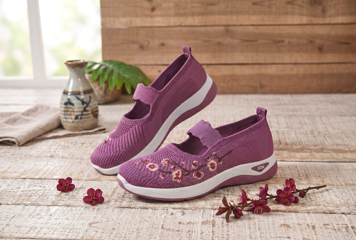 Women's Floral Mary Jane Slip-On Knit Platform Trainers