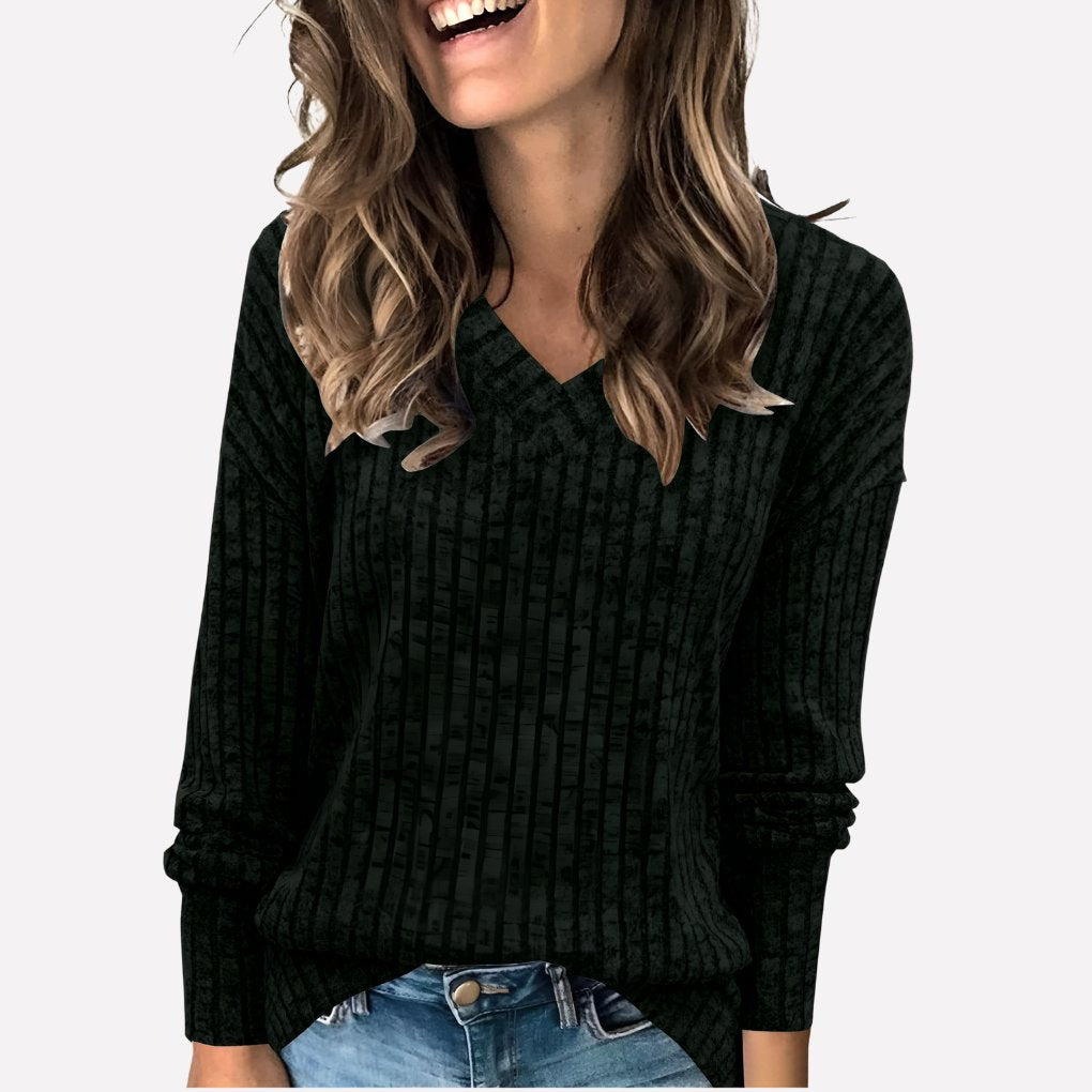 Women's Knit Ribbed V-Neck Jumper - Black