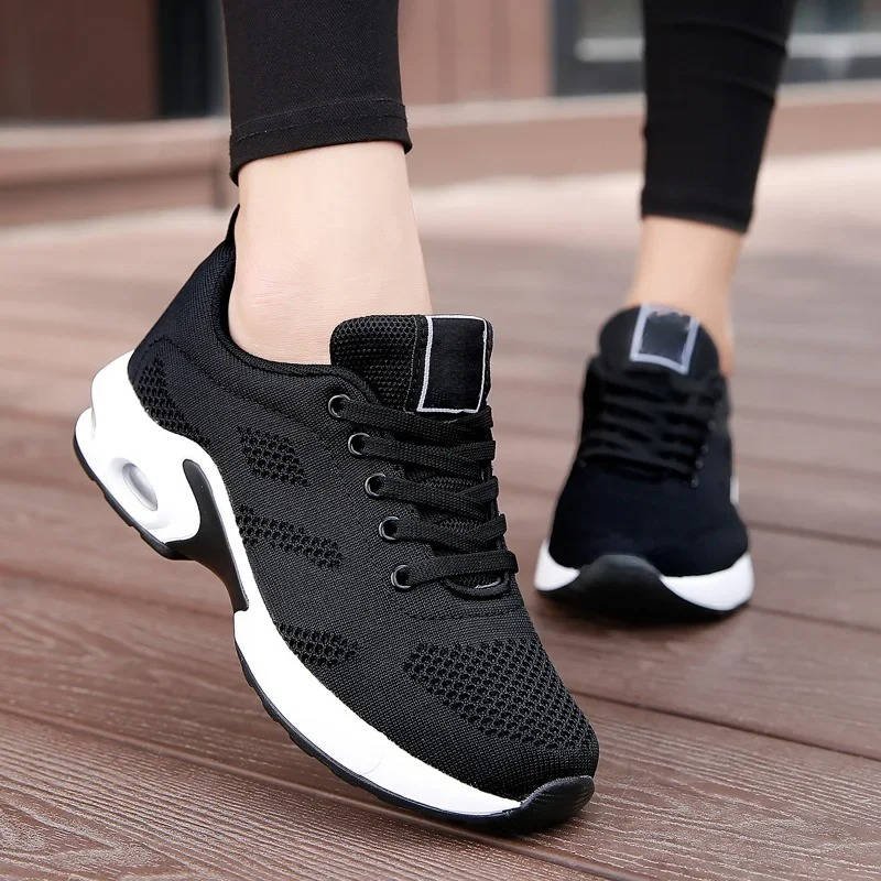 Women's Air Cushion Knit Lace-Up Platform Trainers - Black