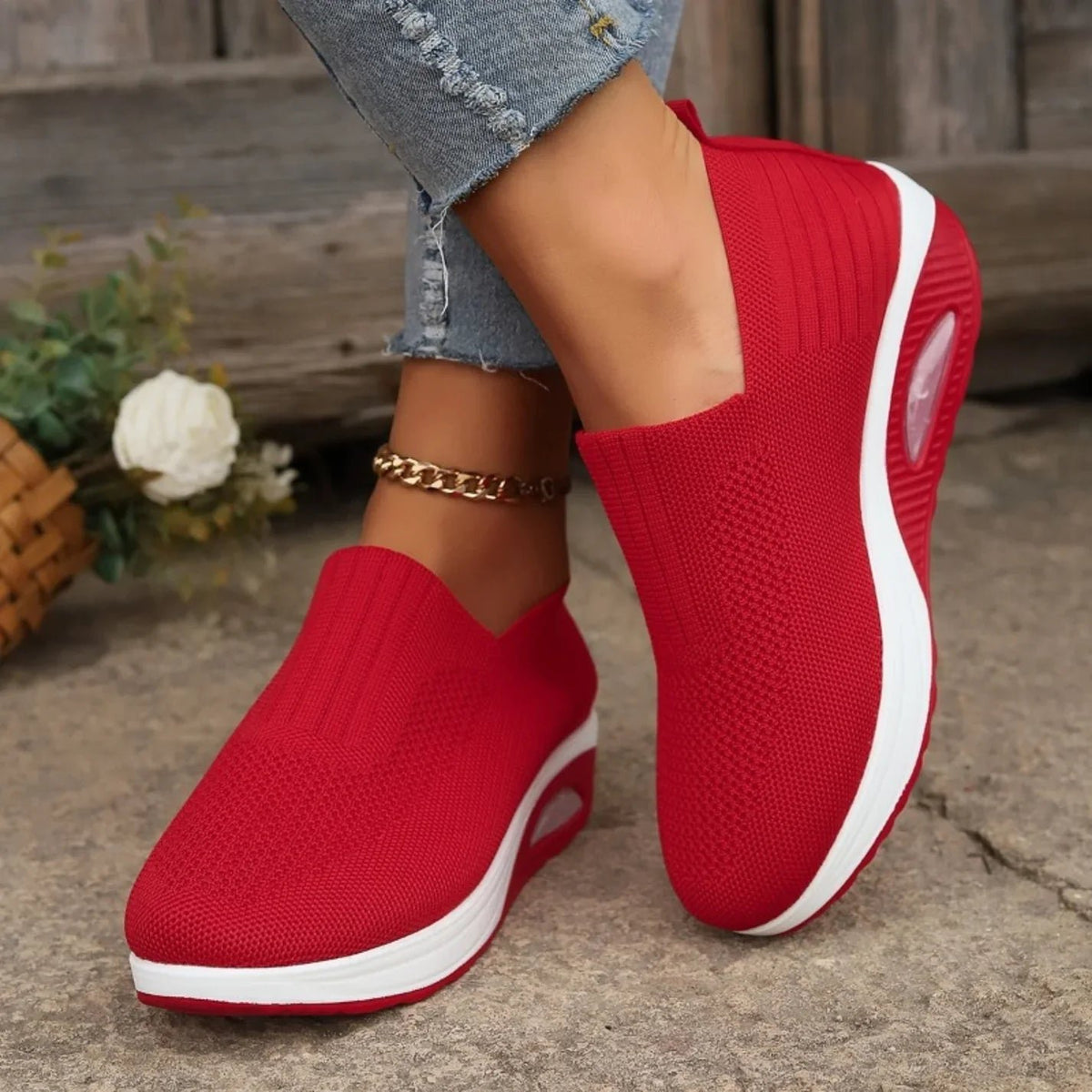 Women's Chunky Knit Platform Slip-On Wedge Trainers - Red