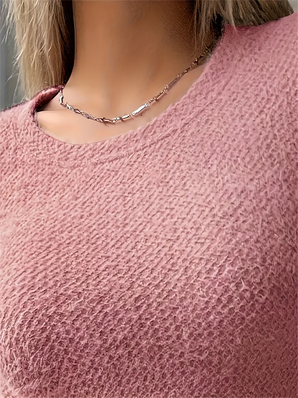 Women's Cropped Slim Long Sleeve Knit Top