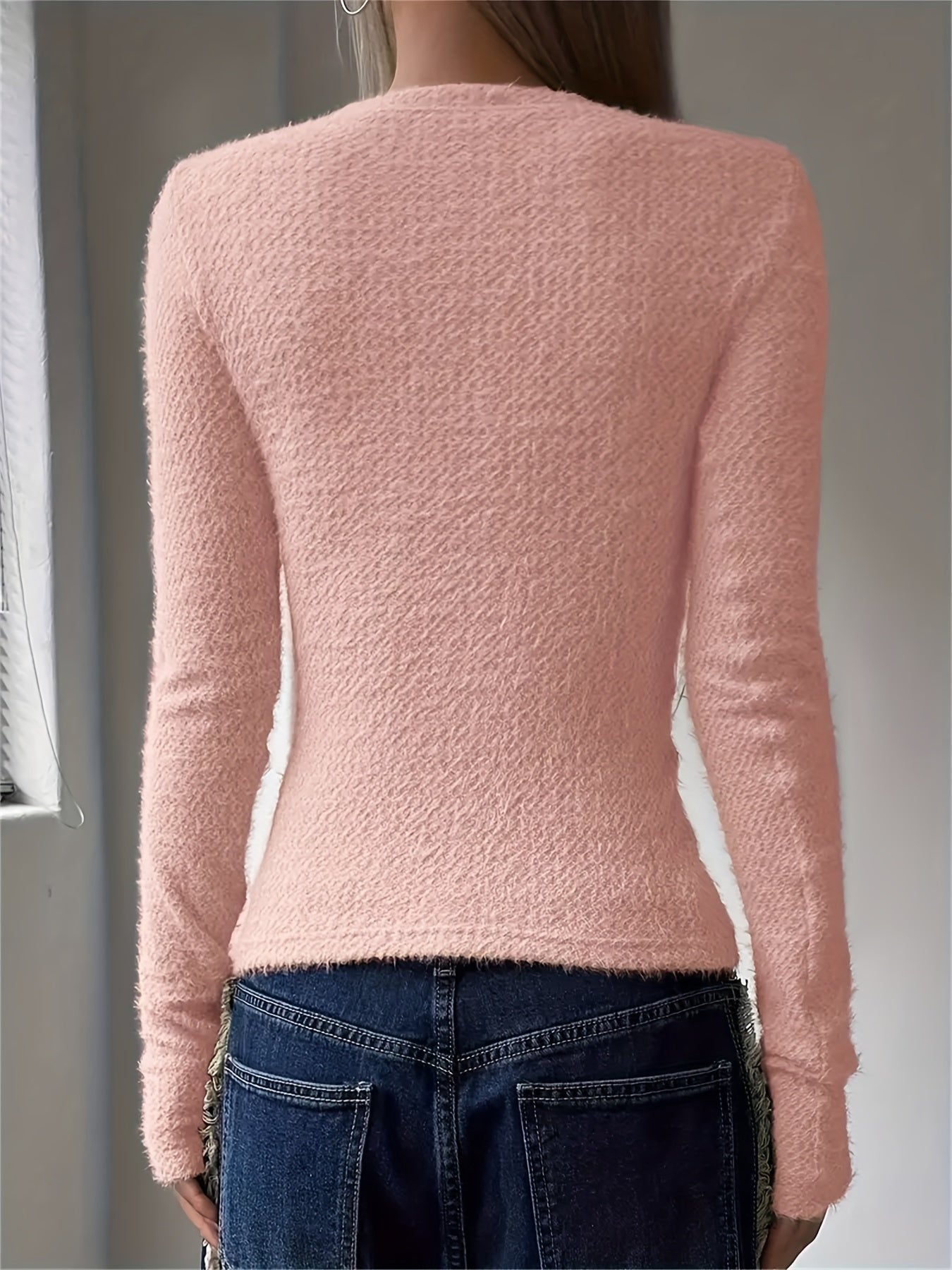 Women's Cropped Slim Long Sleeve Knit Top