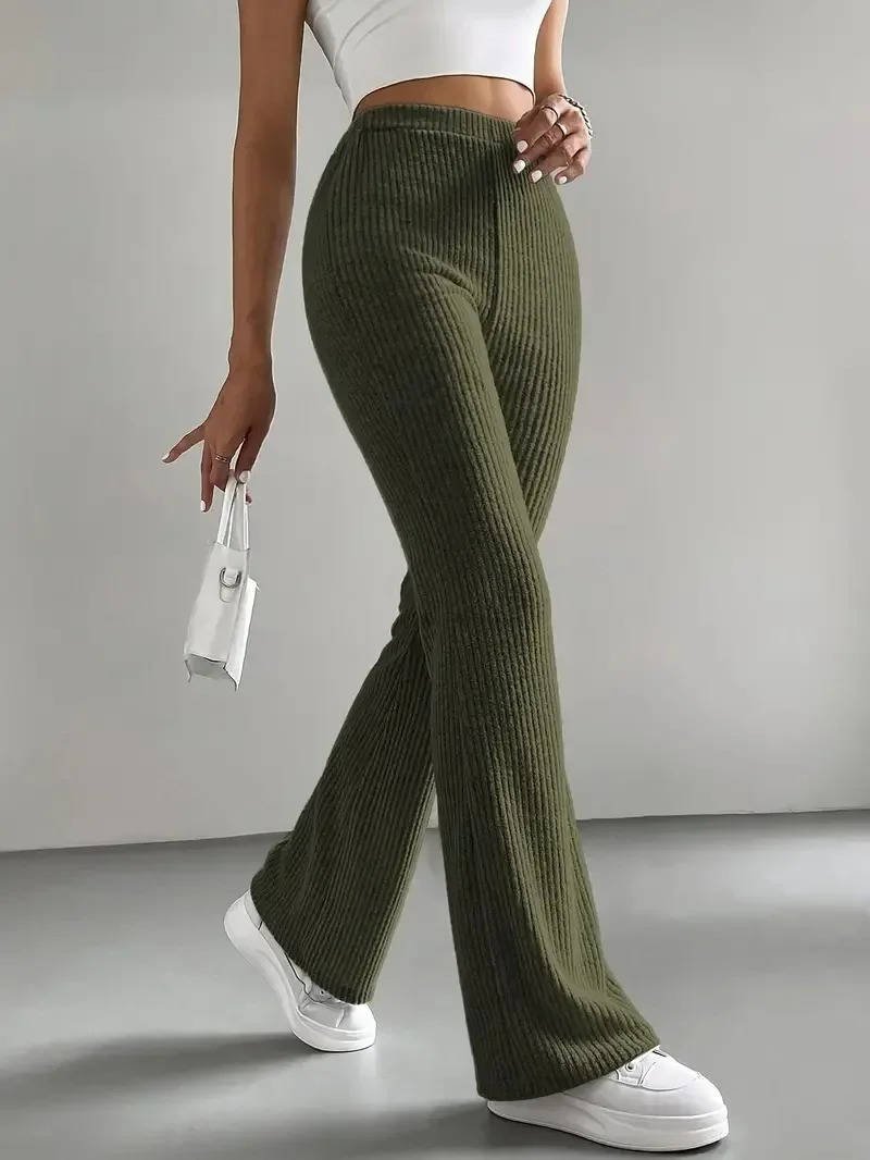 Women's Ribbed Knit High-Waisted Flare Trousers - Olive Green