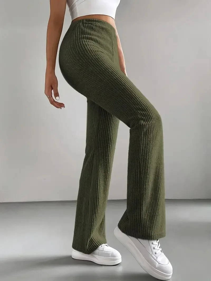 Women's Ribbed Knit High-Waisted Flare Trousers
