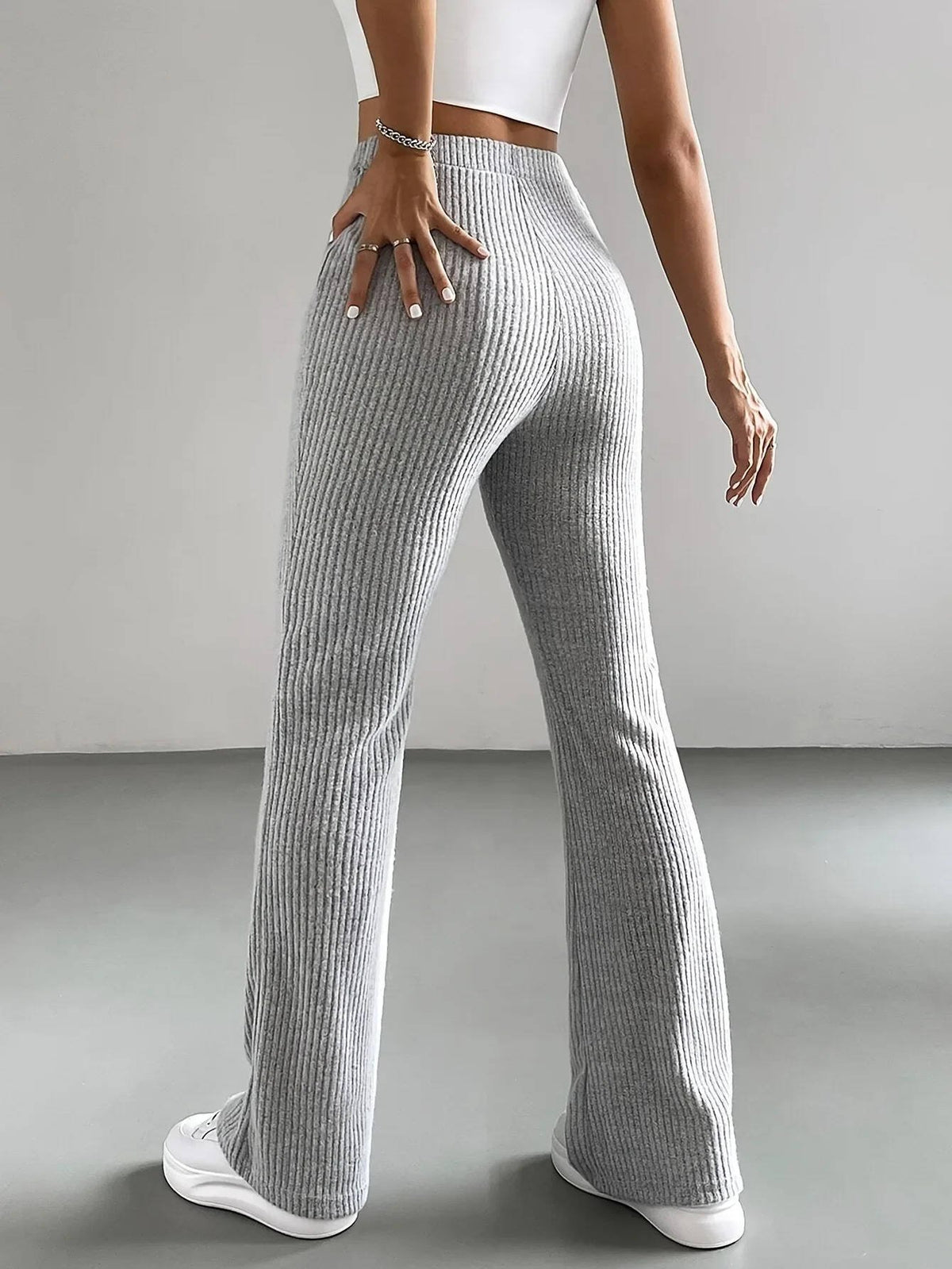 Women's Ribbed Knit High-Waisted Flare Trousers
