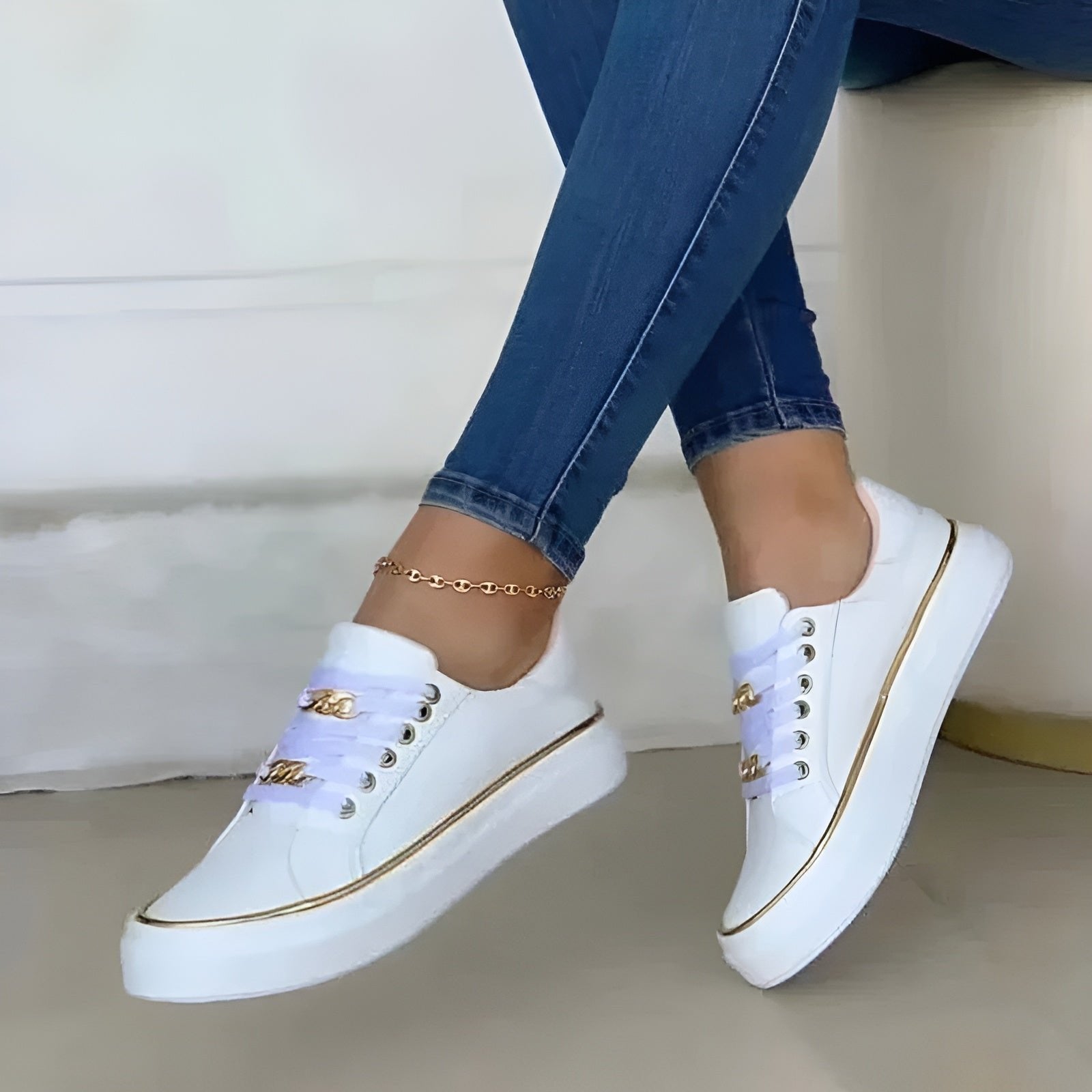 Women's Chunky Platform Lace-Up Leather Trainers
