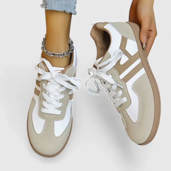 Women's Retro Low-Top Suede Lace-Up Trainers - Khaki & White