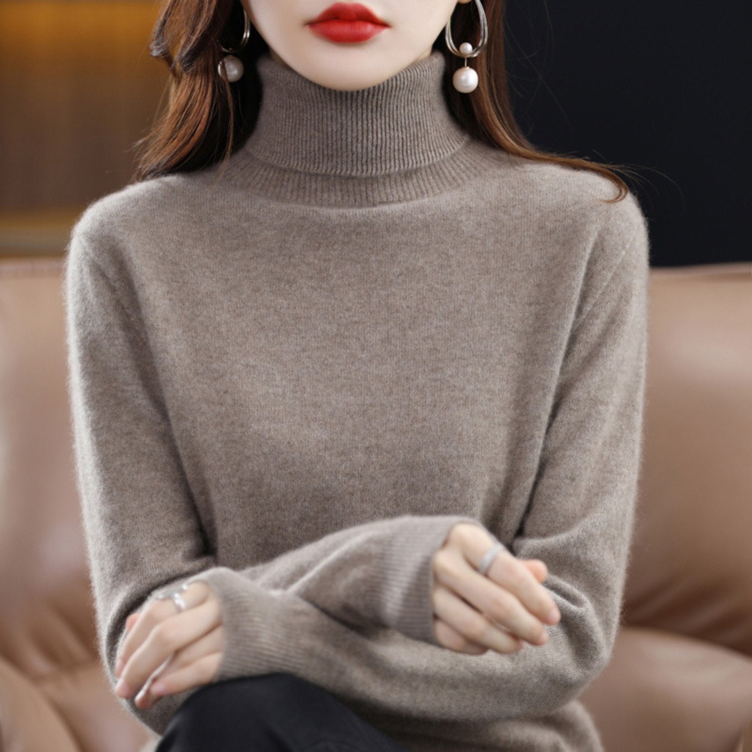Women's Slim Cashmere Wool Roll Neck Jumper - Dark brown