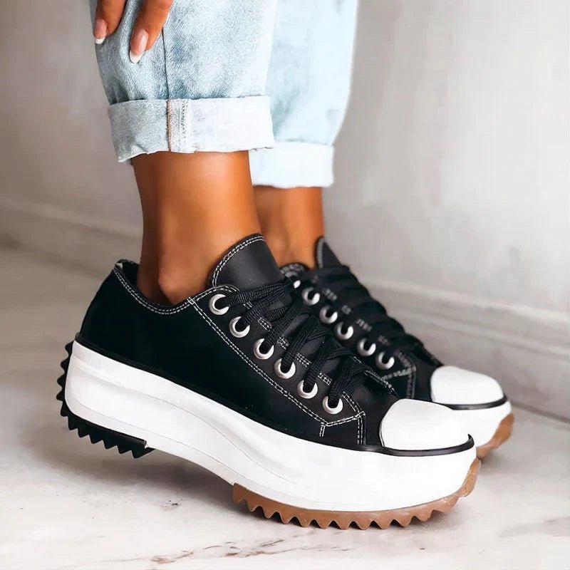 Women's Chunky Platform Lace-Up Trainers - Black