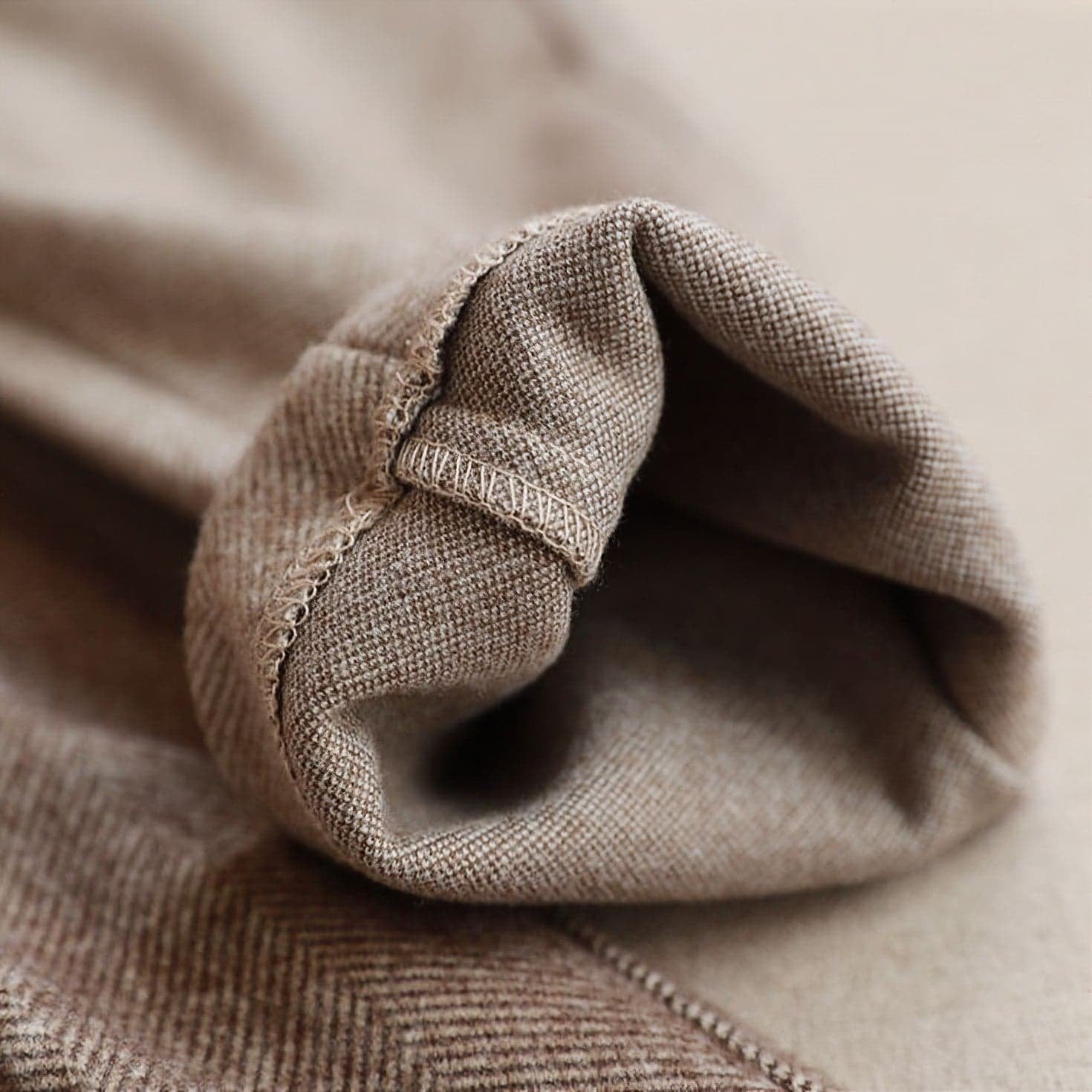 Women's Slim High-Waisted Wool Trousers