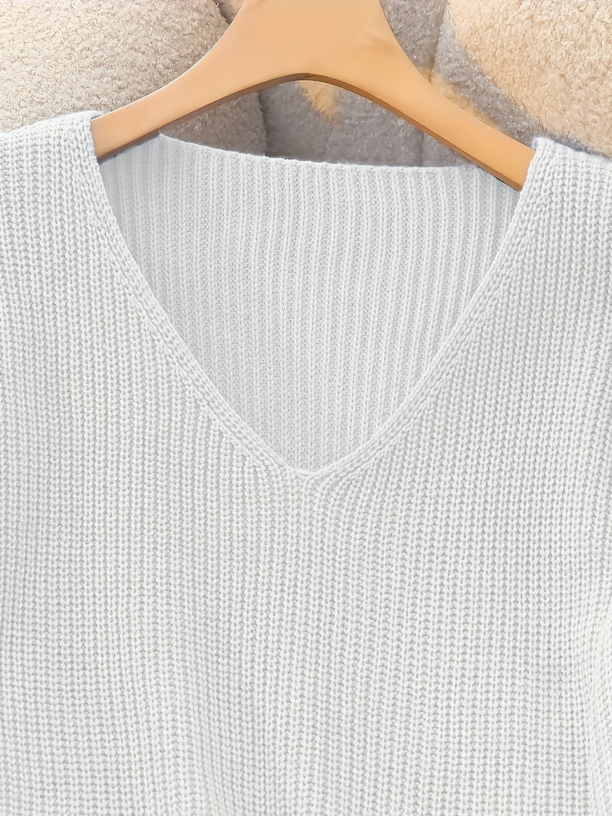 Women's V-Neck Long Sleeve Blouse