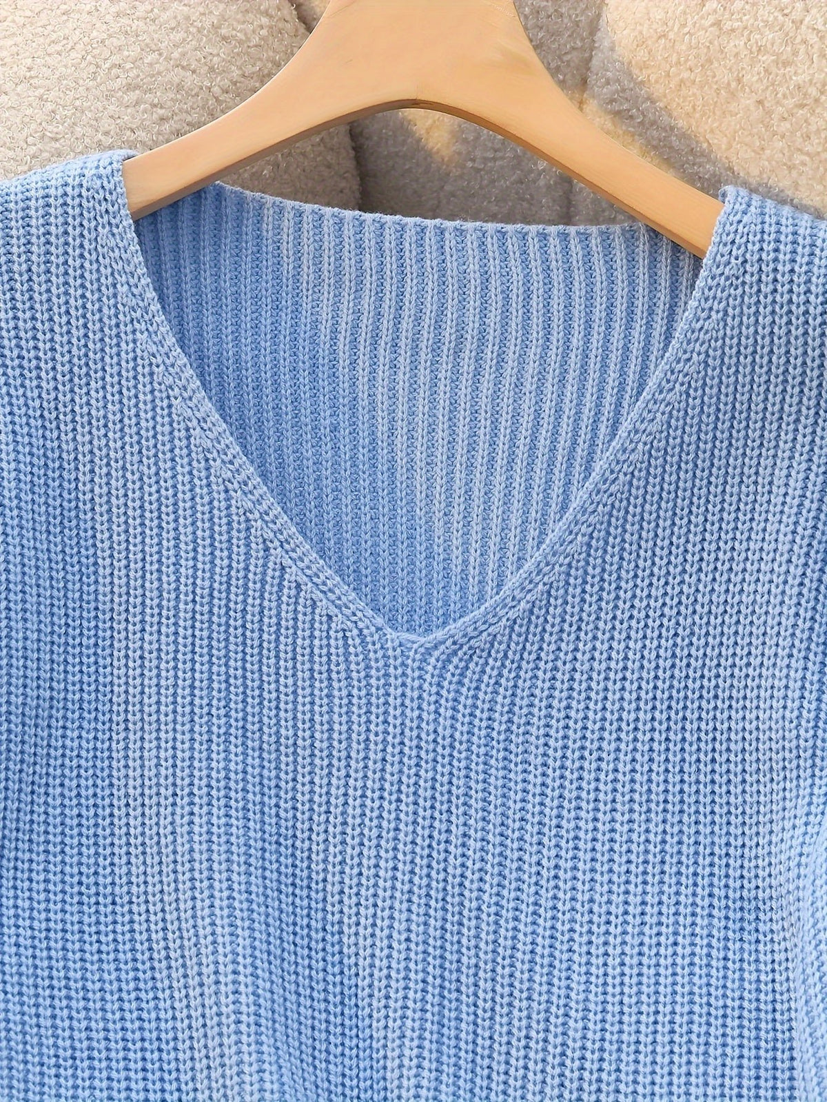 Women's V-Neck Long Sleeve Blouse