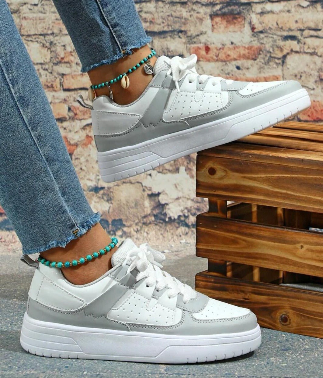 Women's Chunky Faux Leather Platform Lace-Up Trainers
