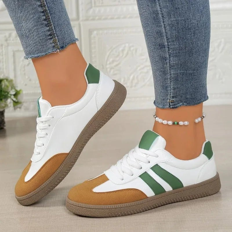 Women's Low-Top Suede Lace-Up Trainers - Green