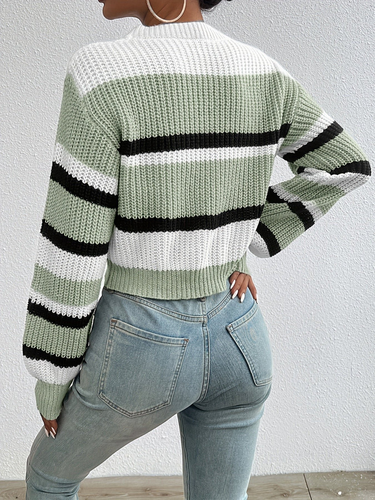 Women's Cropped Striped Ribbed Jumper