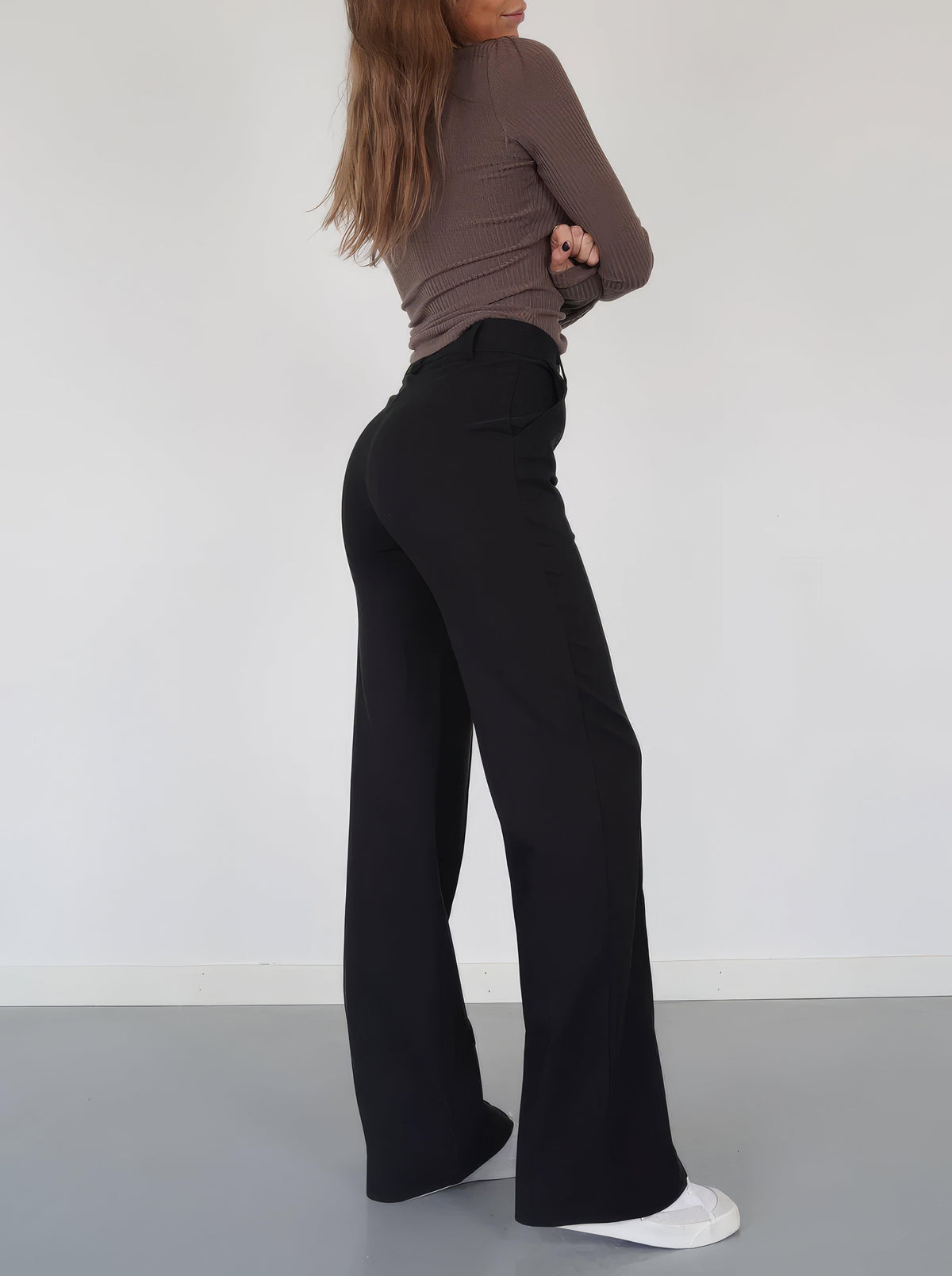 Women's Black High-Waisted Tailored Wide-Leg Trousers