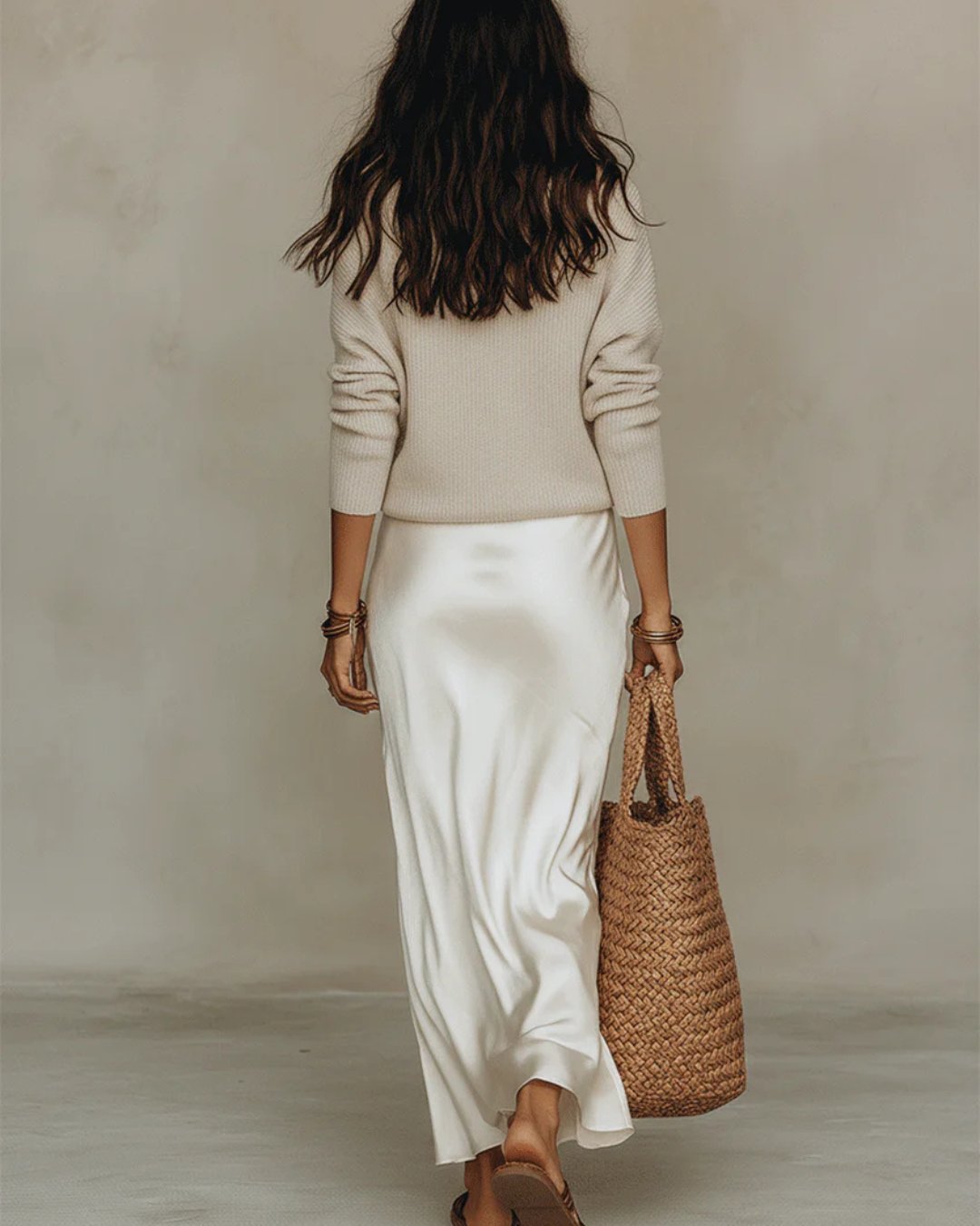 Women's Oversized Cropped Ribbed V-Neck Jumper