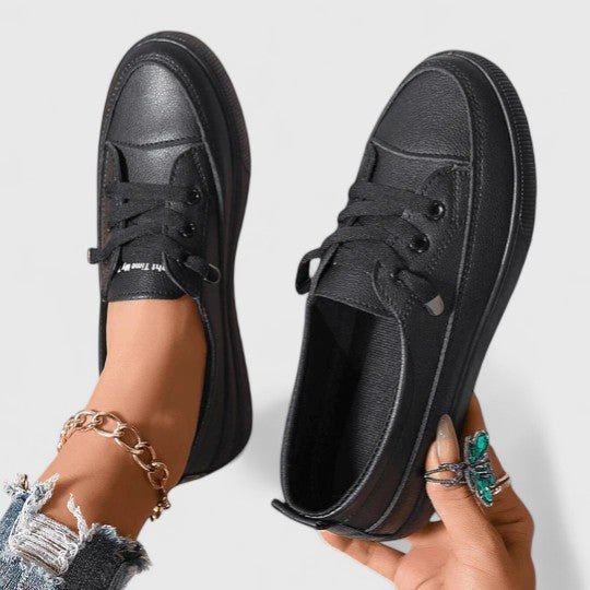 Women's Chunky Lace-Up Platform Leather Trainers - Black