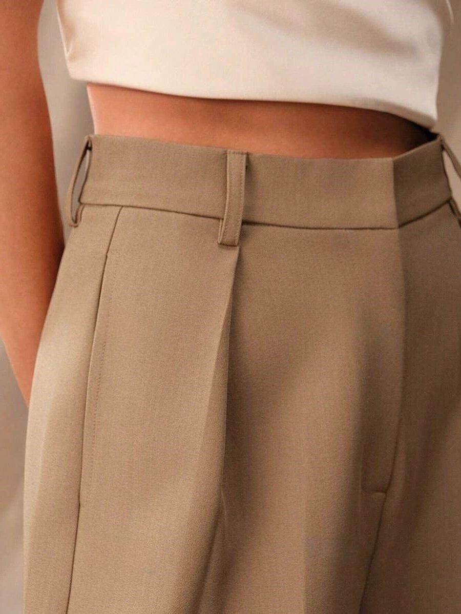 Women's High-Waisted Tailored Pleated Wide-Leg Trousers