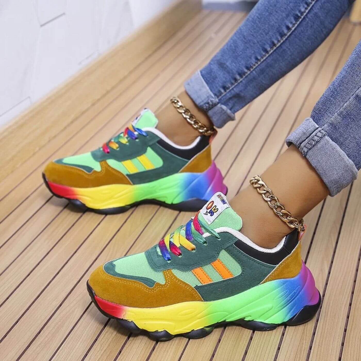 Women's Chunky Suede Platform Trainers - Green