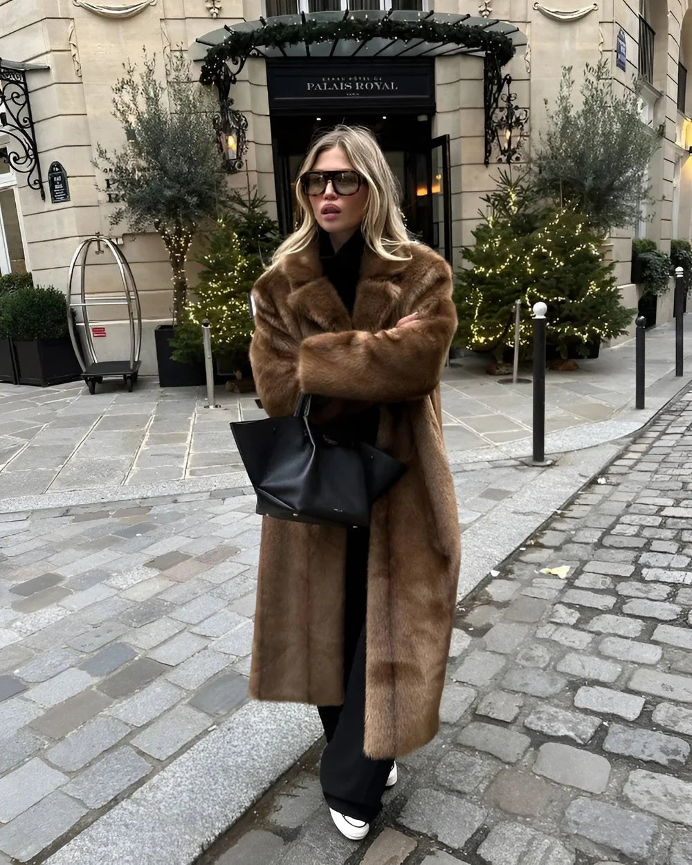 Women's Oversized Shawl-Collar Faux Fur Coat